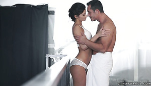 Svelte Russian romantic GF comes to the kitchen to drink water but gets fucked