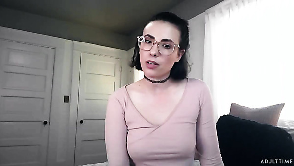 Flexible sporty brunette in glasses is ready for some wild solo masturbation