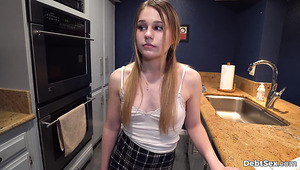 Young slut spreads her legs for Big Dong and gets Cum on Ass
