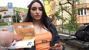 Spanish teen falls for money trap and fucks with Public Agent