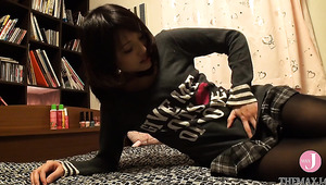 Asian hussy masturbates and rides dildo in amazing solo