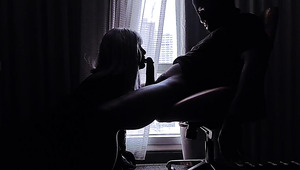 Amateur hungry tranny eats black cock in an anonymous hotel with the lights off