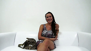 Tempting svelte brunette cutie toys her cunt with fingers